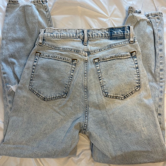 Abercrombie & Fitch Jeans - Picture 2 of 4